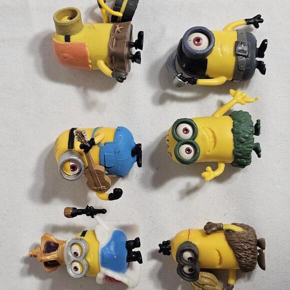 Lot of 10 Despicable Me Minions Mixed Lot Toy Figures. - Picture 4 of 6